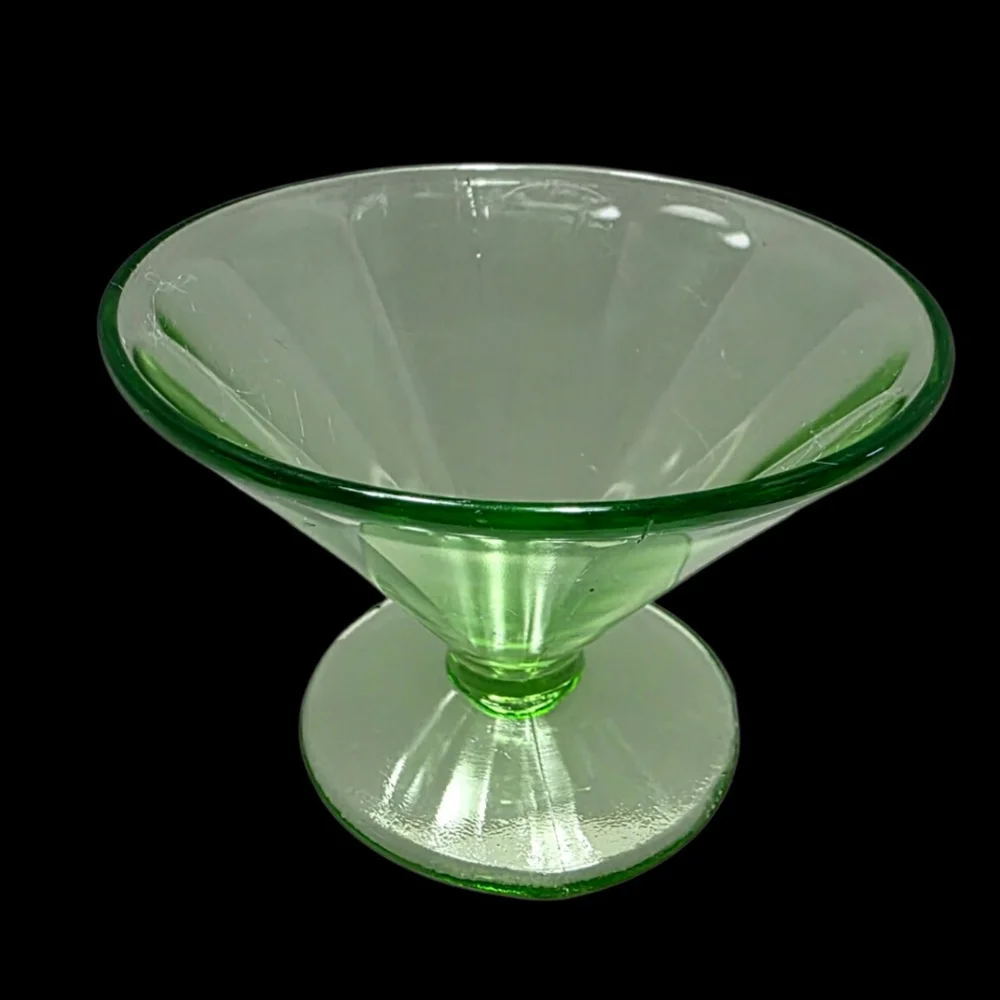 federal glass vintage green